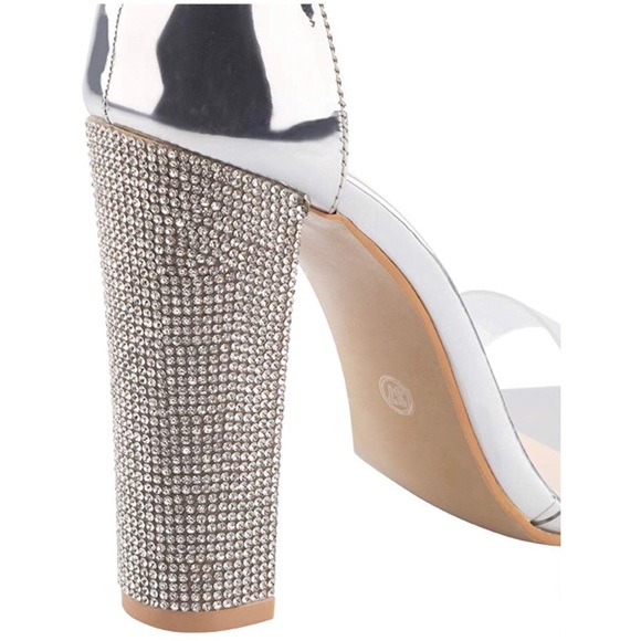 ✨Clear Dazzling Heels - Picture 3 of 4